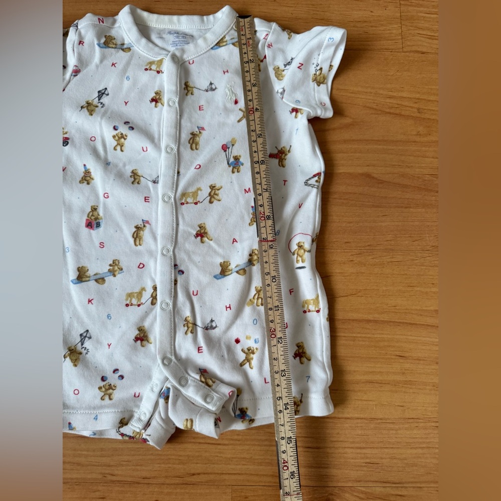 Ralph Lauren Baby Boy All Cotton Shorttall Romper w Polo Bear Alphabet Print 9 M - Picture 3 of 11